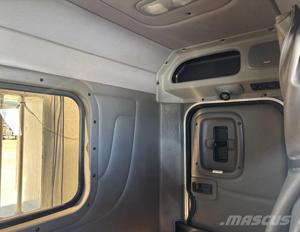 Peterbilt 389 Motrici e Trattori Stradali