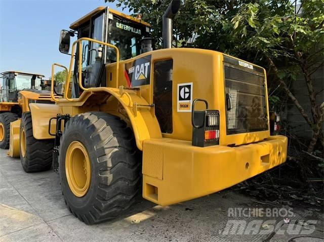CAT 966 H Pale gommate