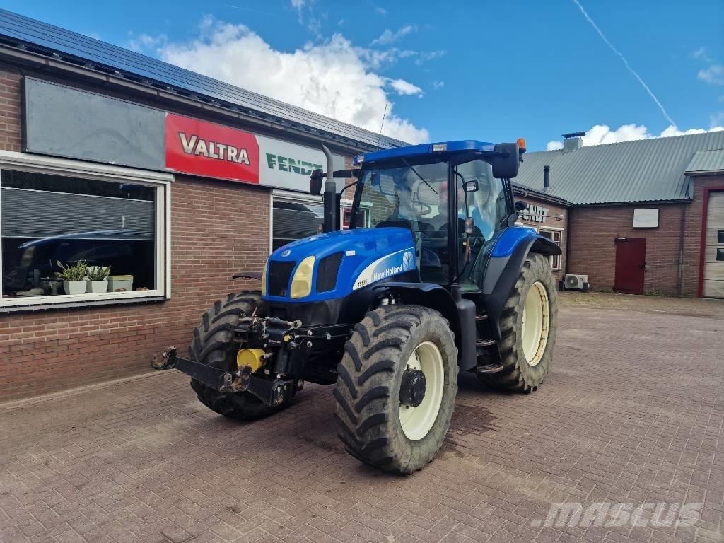 New Holland TS 135 A Trattori