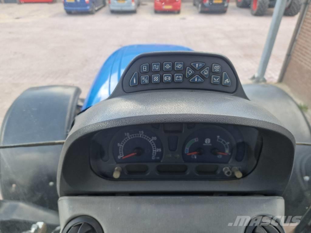 New Holland TS 135 A Trattori
