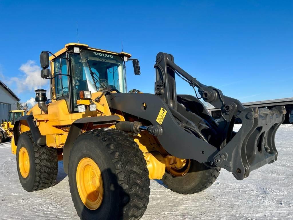 Volvo L 110 G Pale gommate