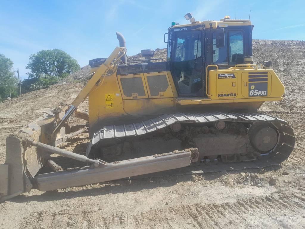 Komatsu D65PXi-18 Dozer cingolati