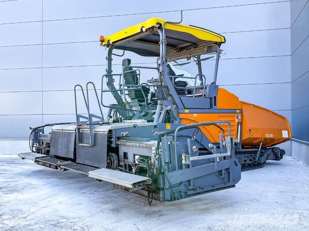 Vögele SUPER 1900-2 Finitrici