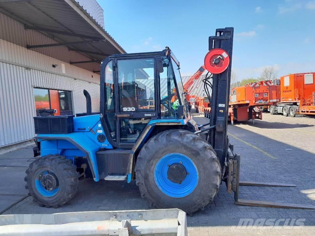 JCB 930-4/55 Elevatore per esterni