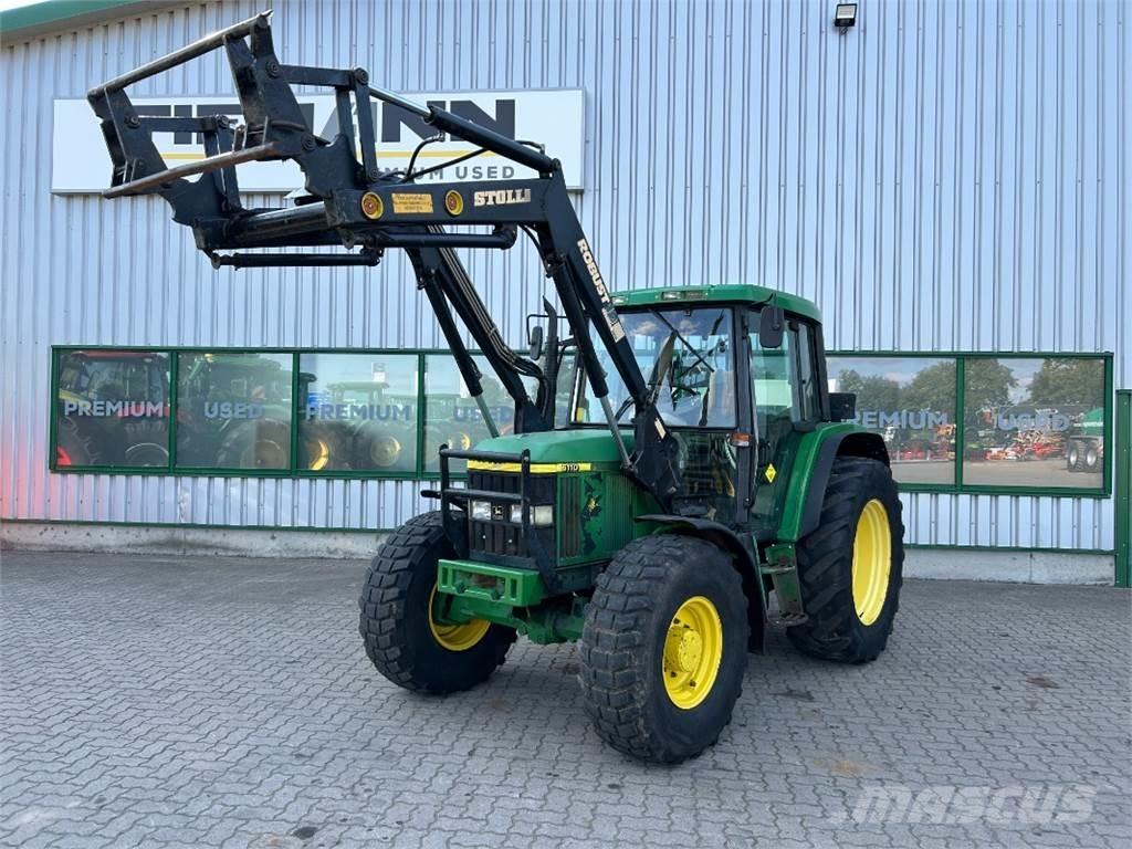 John Deere 6110 Trattori