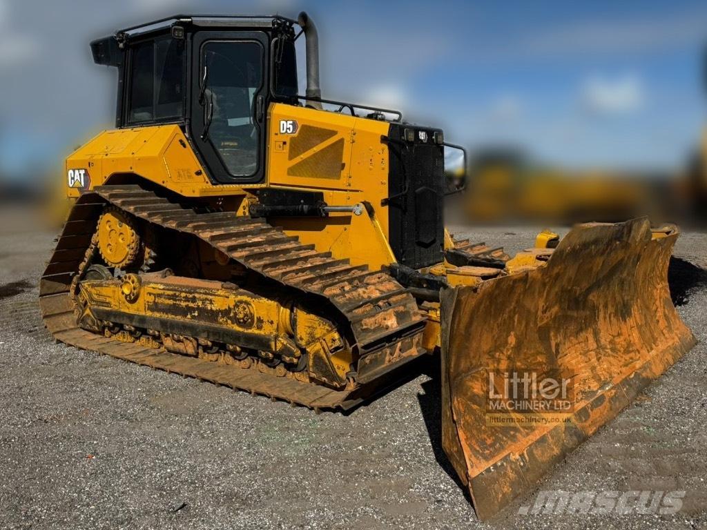 CAT D 5 Dozer cingolati