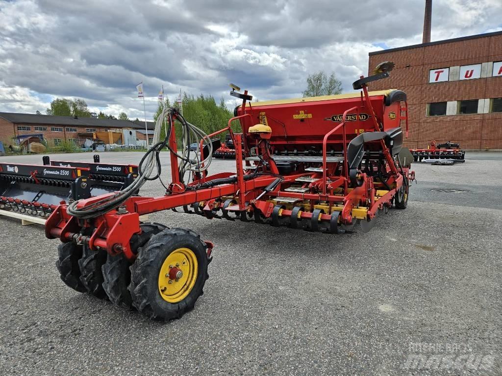 Väderstad Rapid 300 Seminatrici combinate