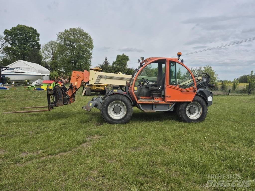 JLG 4013 Pale gommate telescopiche