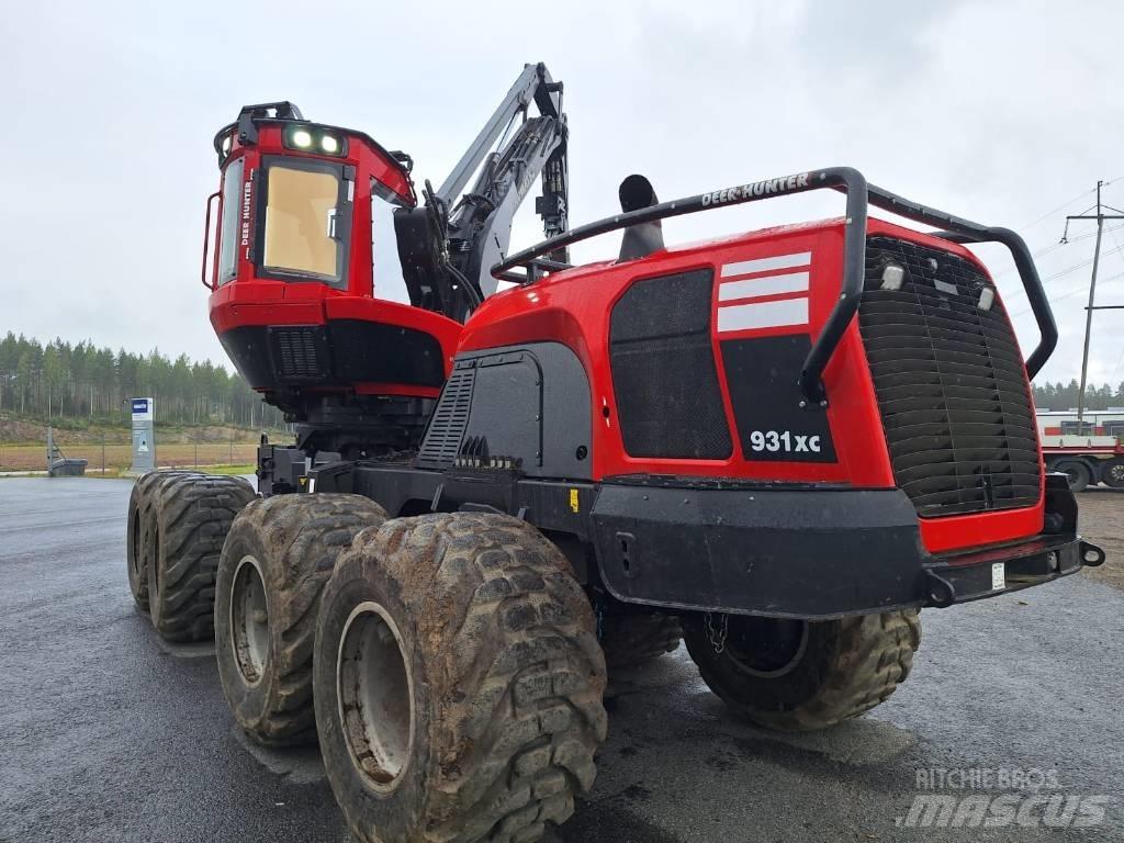Komatsu 931XC Abbattitrici, Disboscatrici