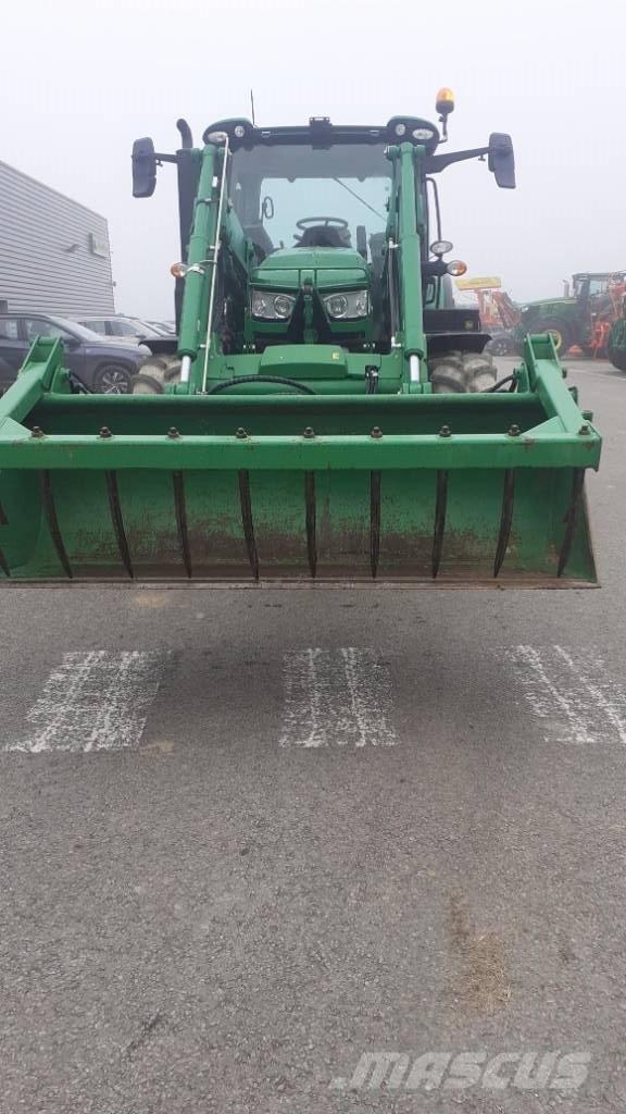 John Deere 6R120 Trattori