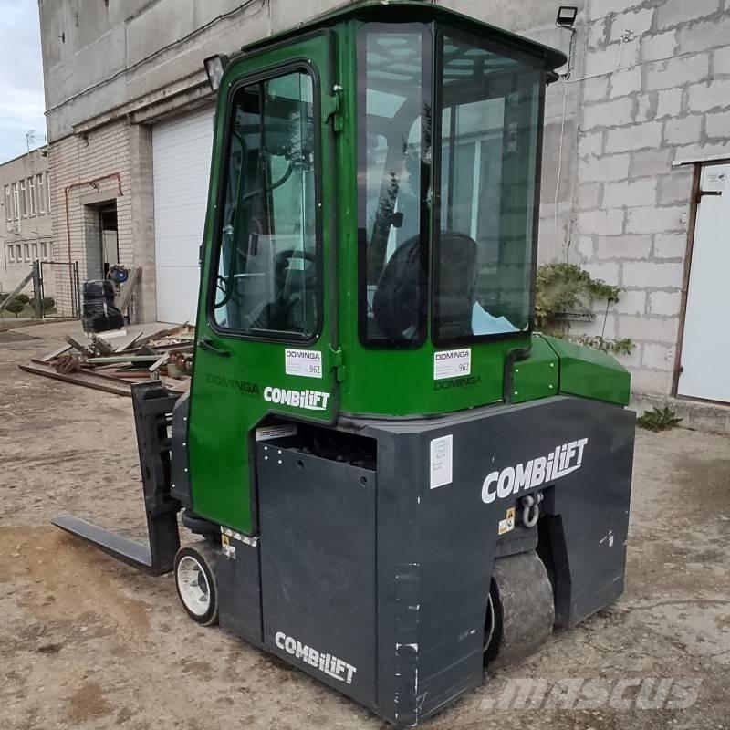 Combilift CBE 2500 Carrello elevatore retrattile a 4 vie