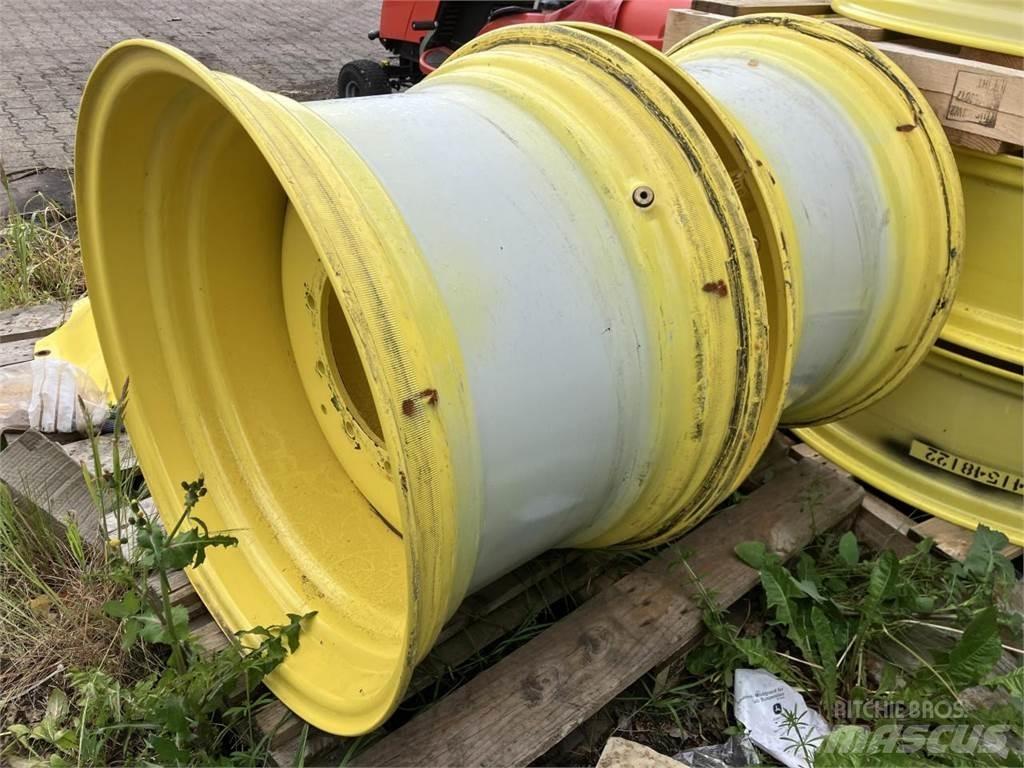 John Deere 20x30 Pneumatici, ruote e cerchioni