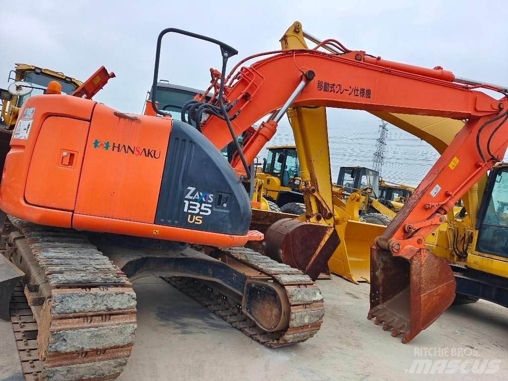 Hitachi ZX 135 US Escavatori cingolati