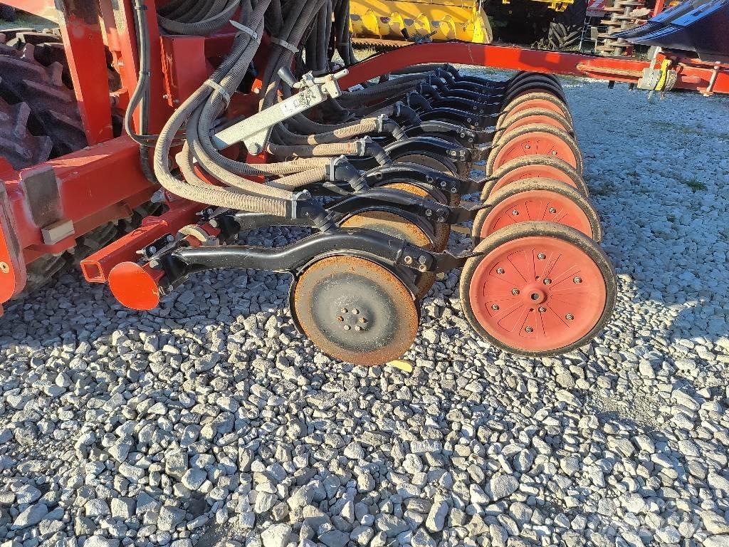 Horsch Focus 6 TD Perforatrici