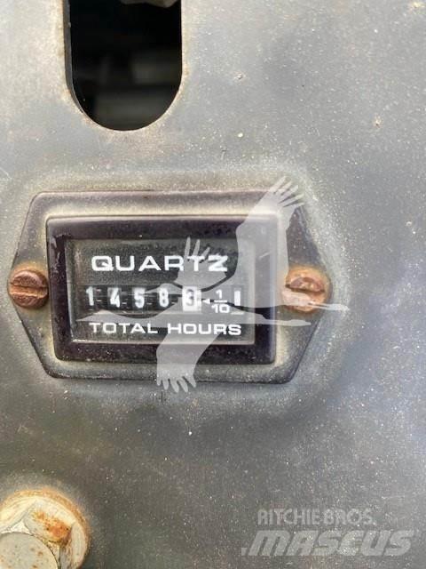Bobcat MT85 Mini Pale Gommate