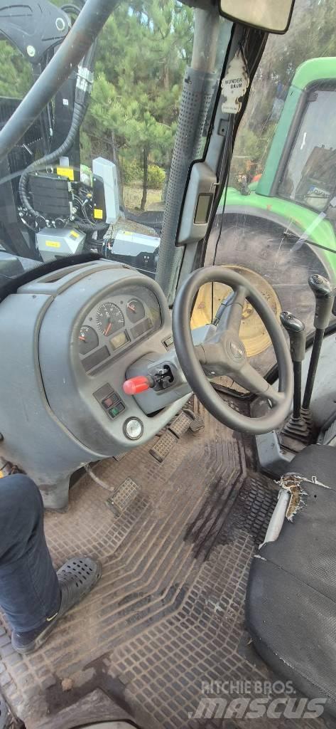 Valtra 6850 Trattori