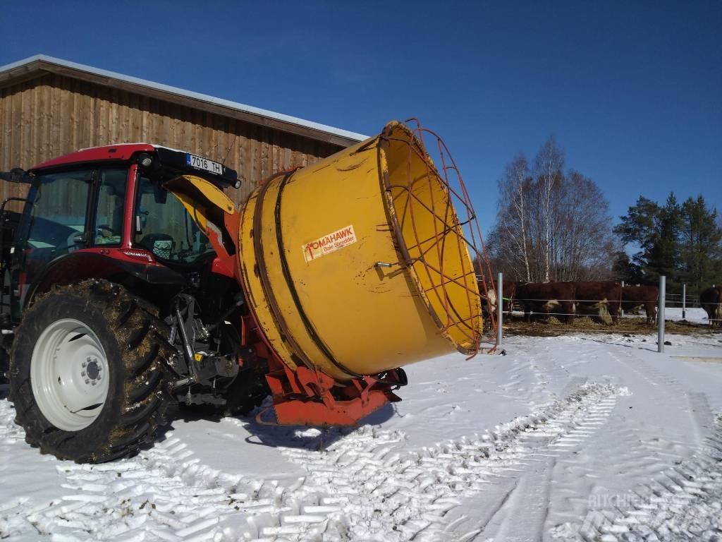 Tomahawk 5050 Trinciatrici, tagliatrici e srotolatrici per balle