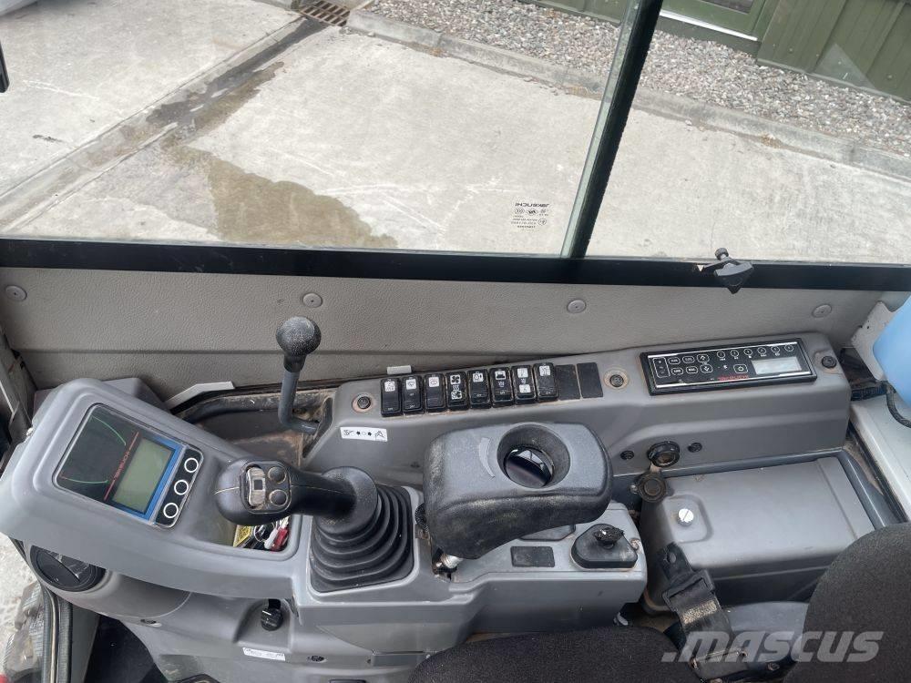 Takeuchi TB 325 R Miniescavatori
