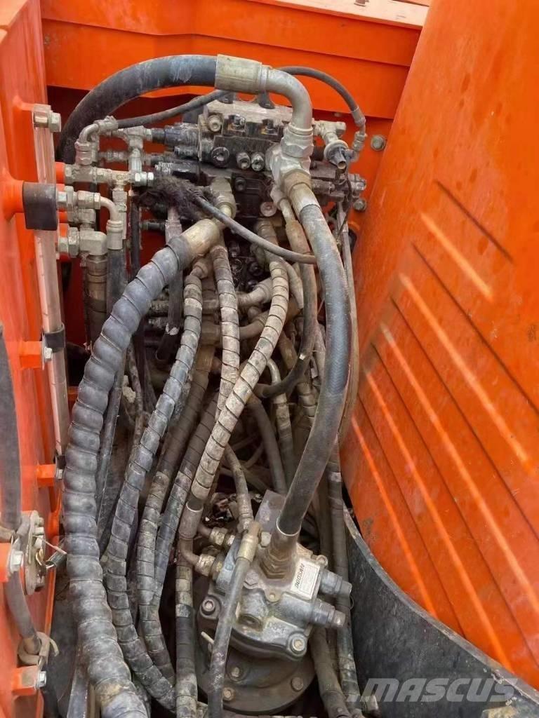 Doosan DX 75 Escavatori cingolati