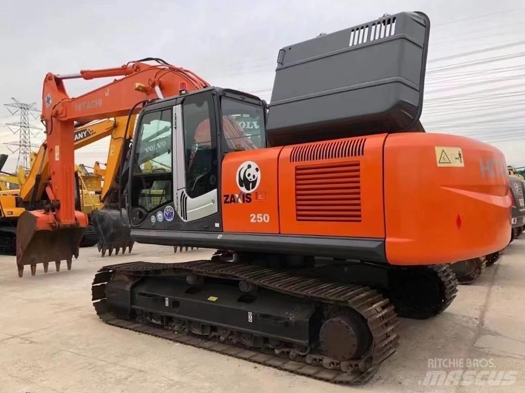 Hitachi ZX 250 Escavatori cingolati