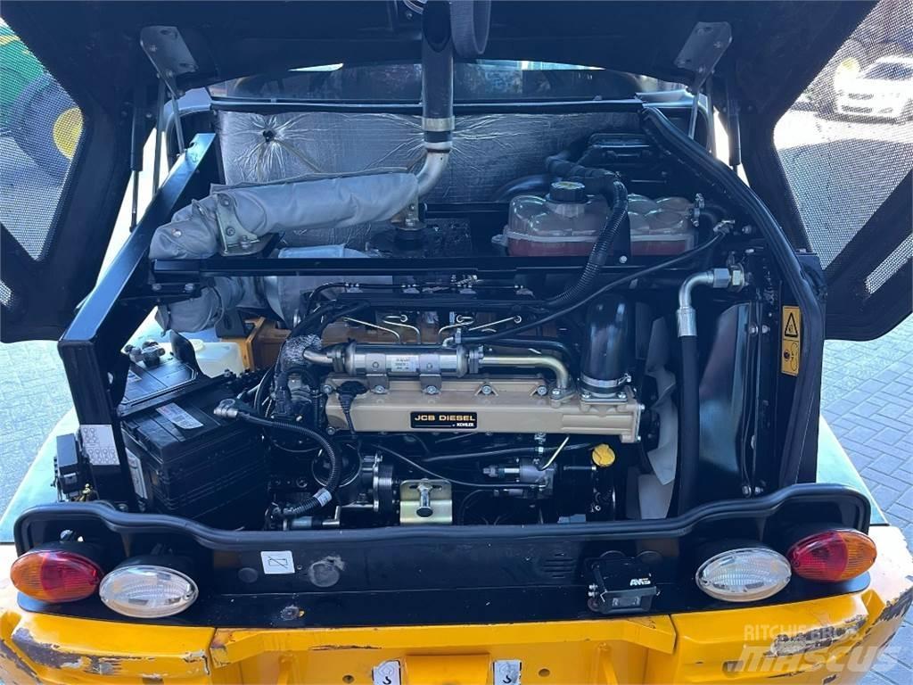 JCB 409 Pale gommate