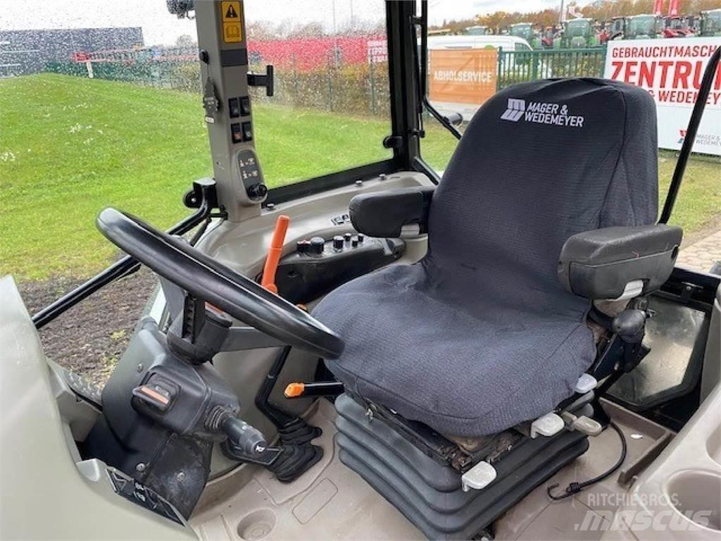 Case IH JX 1090U Trattori