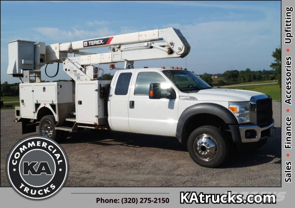 Ford F 550 XLT SD Piattaforme autocarrate