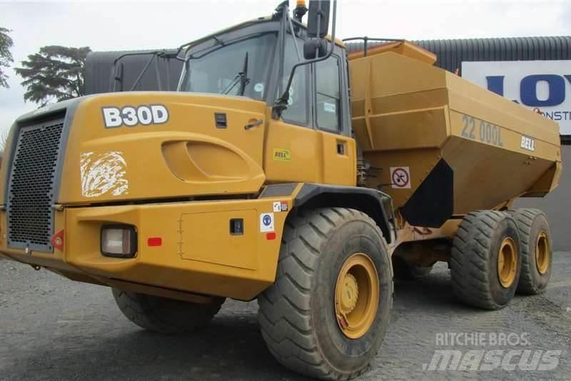 Bell B30D 22000L Camion altro