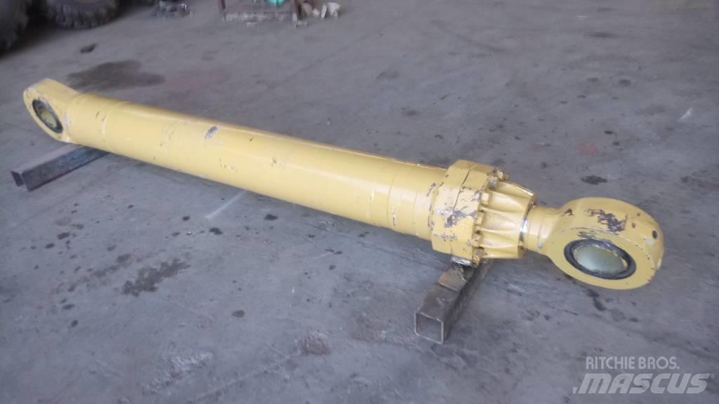 CAT 245 Componenti idrauliche