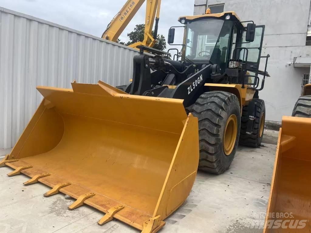 XCMG ZL 50 GN Pale gommate