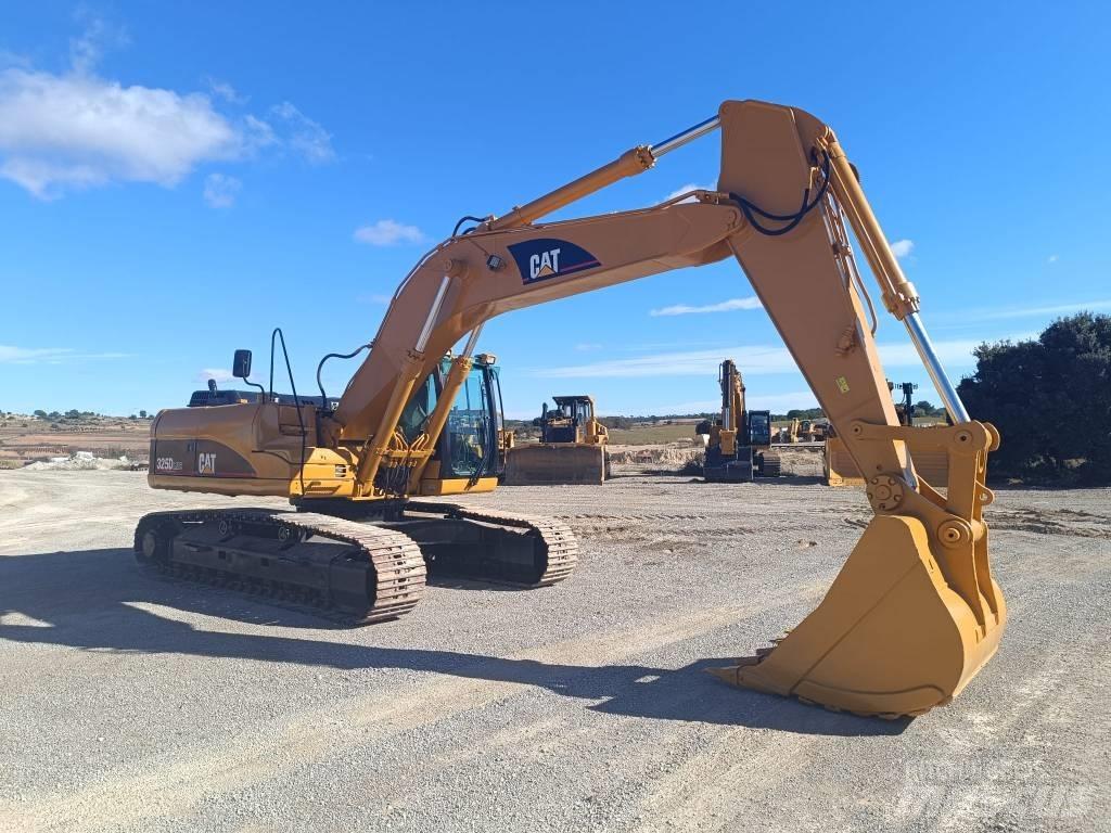 CAT 325 D Escavatori cingolati