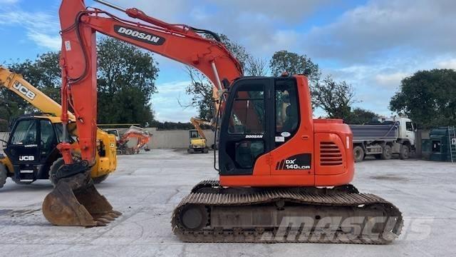 Doosan DX 140 LCR-3 Escavatori cingolati