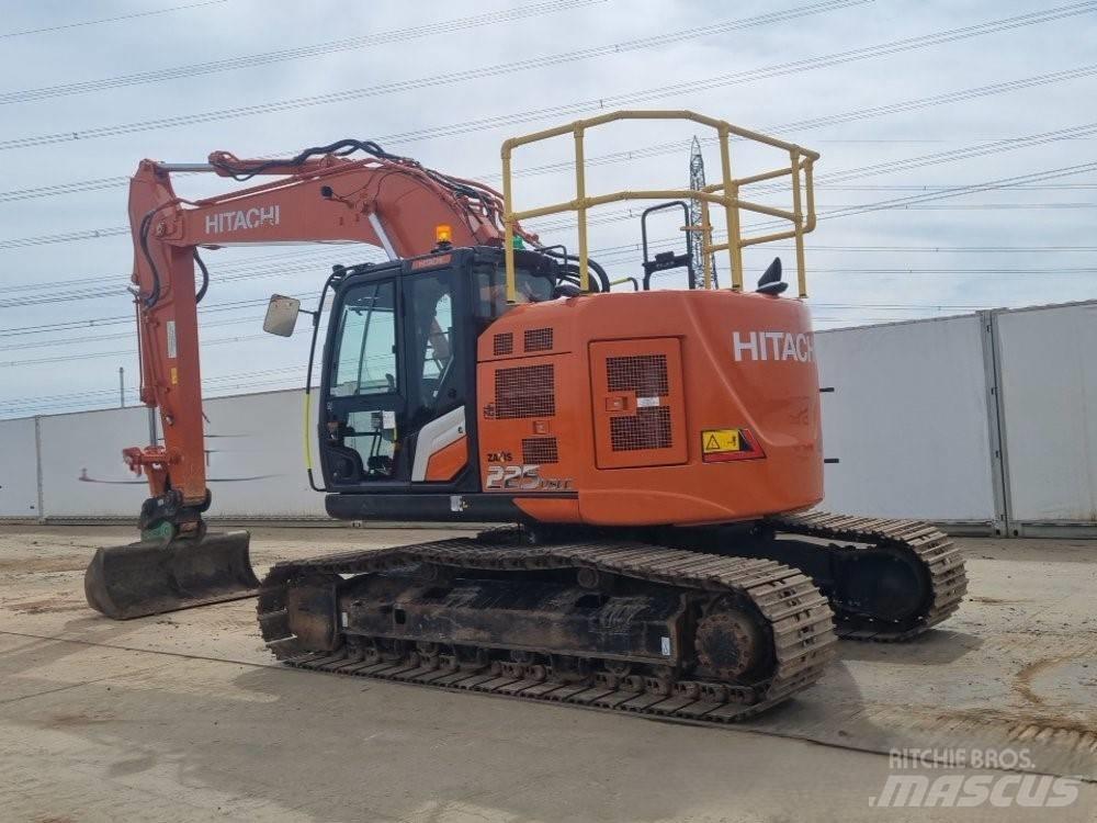 Hitachi ZX225USLC-7 Escavatori cingolati