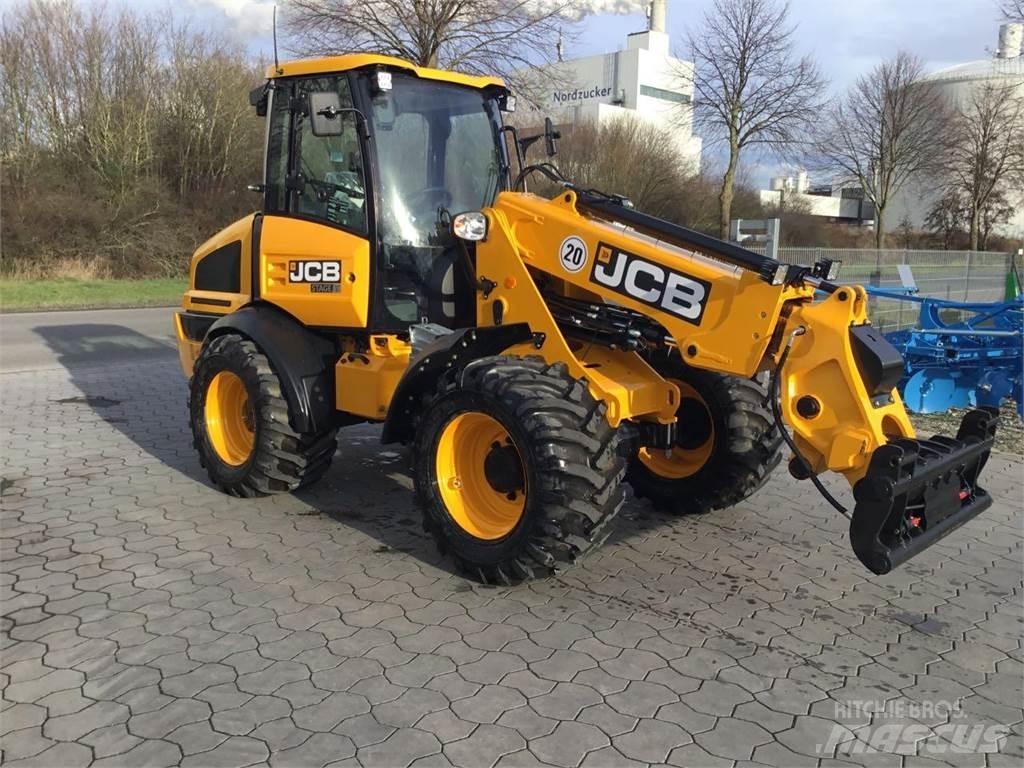JCB TM 220 Agri Piattaforme a braccio telescopico