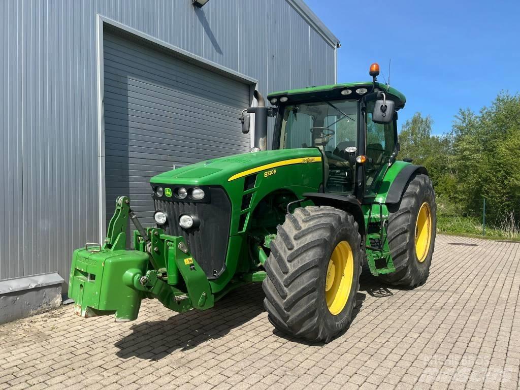 John Deere 8320 R Trattori