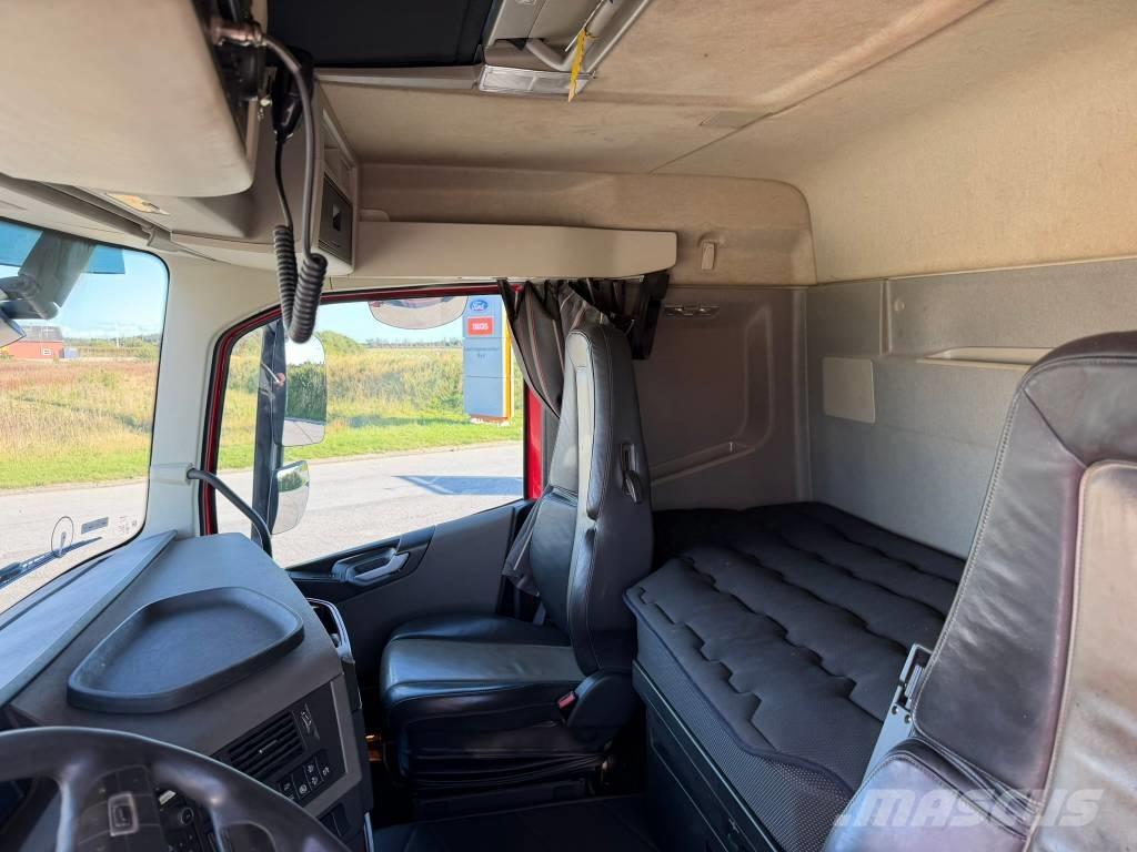 Volvo FH 500 Motrici scarrabili