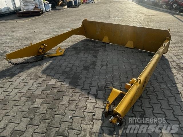 CAT 725 TAIL GATE Dumpers articolati