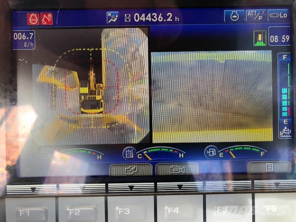 Komatsu PC210LC-11 Escavatori cingolati