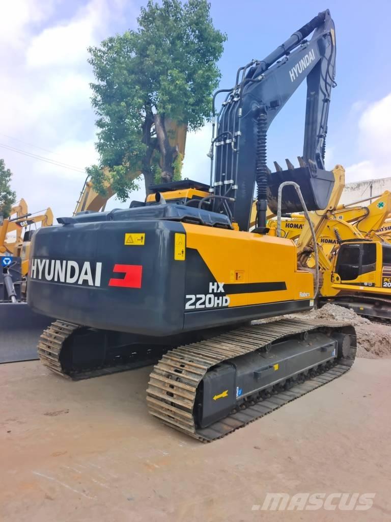 Hyundai HX 220 Escavatori cingolati