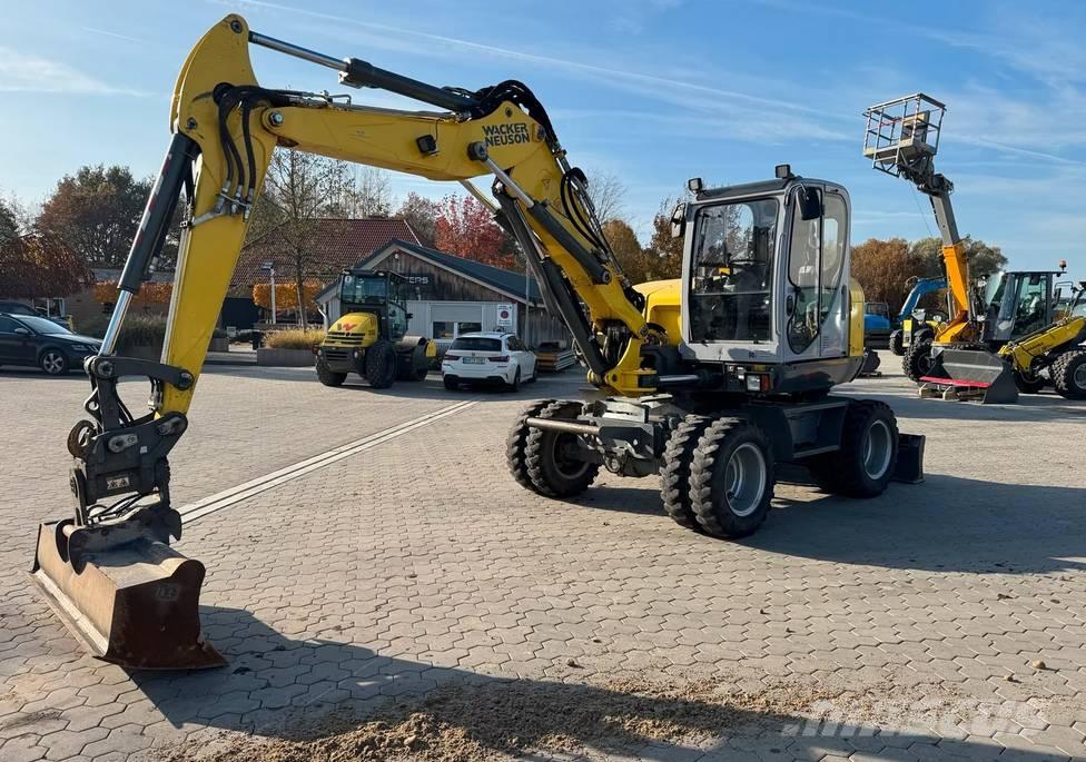 Wacker Neuson EW 100 Escavatori gommati