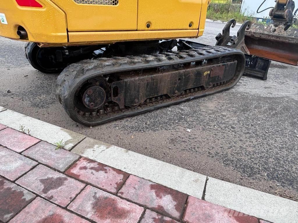 CAT 301.8 Miniescavatori