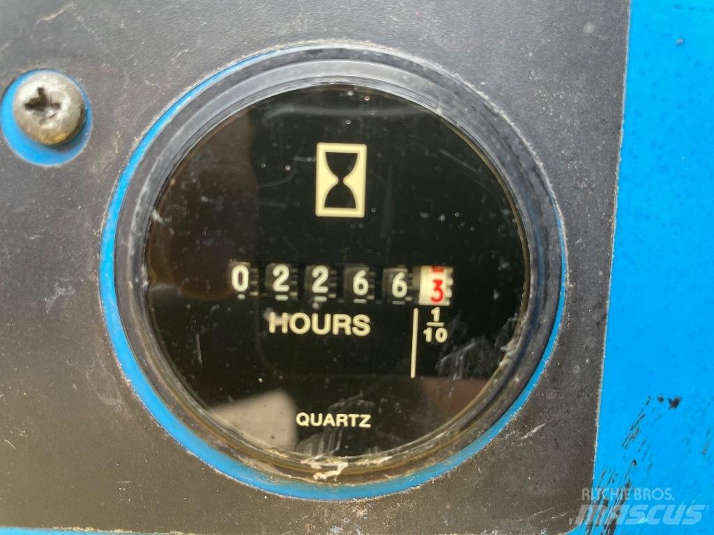Genie GS 3384 RT Piattaforme a pantografo