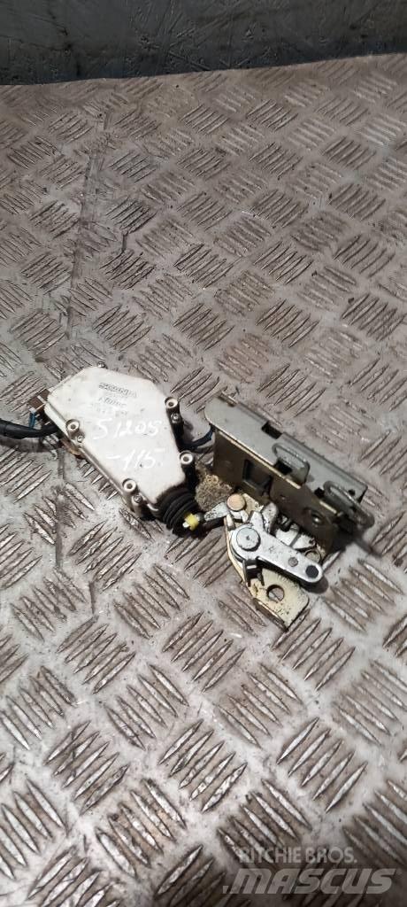Scania R 440.   1889273 Cabine e interni