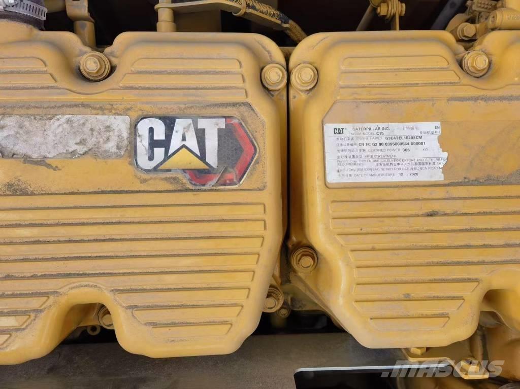 CAT 374 Escavatori cingolati