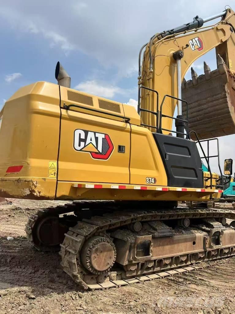 CAT 374 Escavatori cingolati