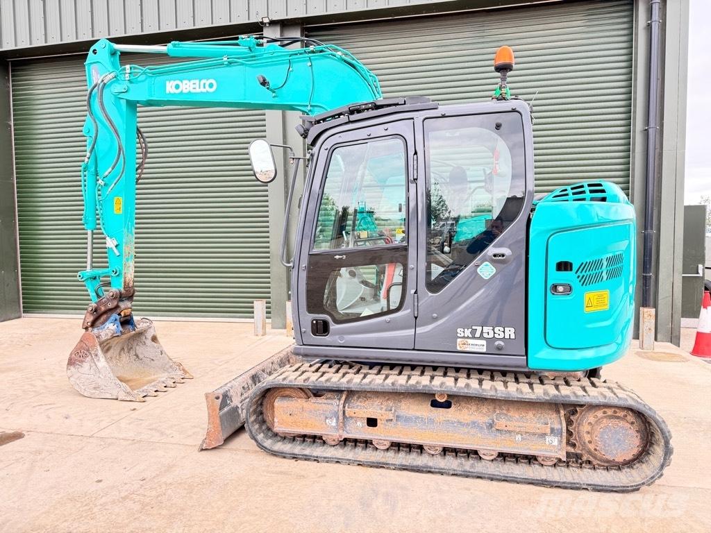 Kobelco SK75SR-7 Escavatori medi 7t - 12t