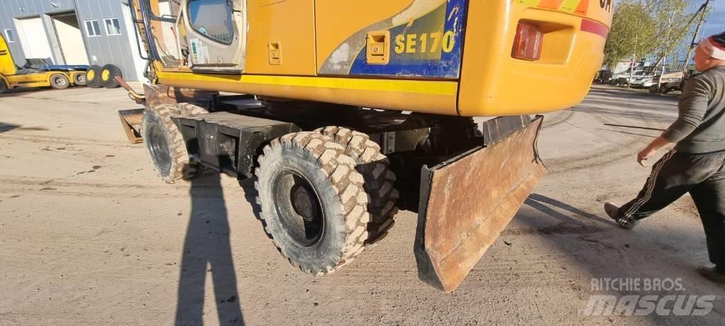 Samsung SE 170 W-3 Escavatori gommati