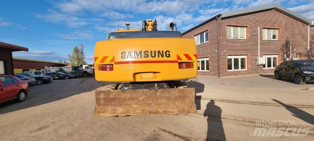 Samsung SE 170 W-3 Escavatori gommati