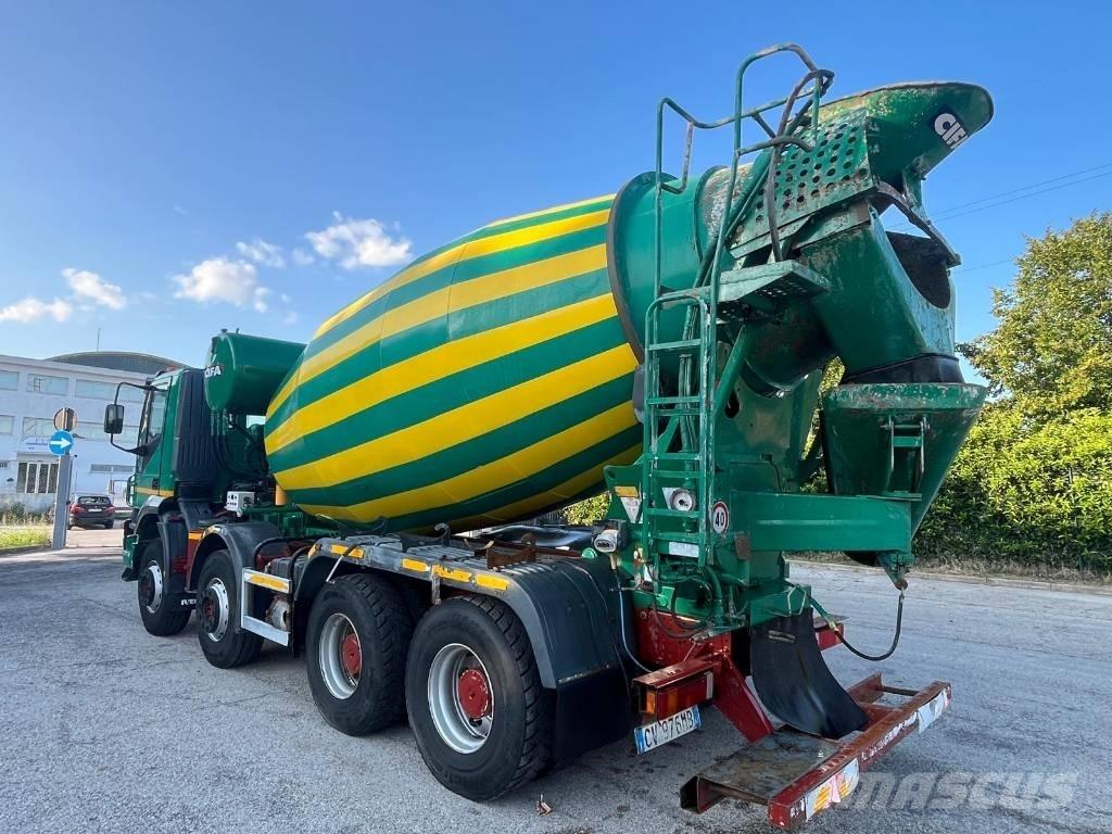 Iveco Trakker 440 Betoniere