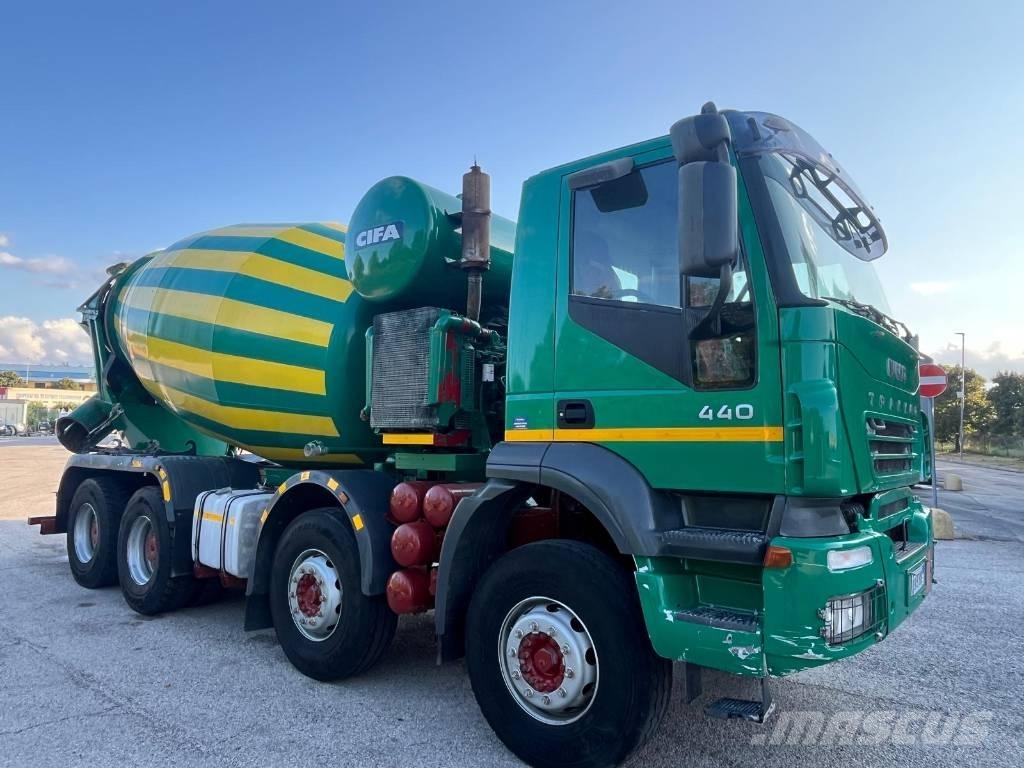 Iveco Trakker 440 Betoniere